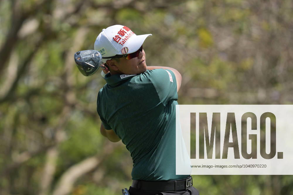 Honda LPGA, Golf Damen Thailand 2024 Peiyun Chien of Chinese Taipei is playing her tee shot during the first round of the Honda LPGA Thailand 2024 at Siam Country Club Old Course in Chonburi, Thailand, on February 22, 2024. Chonburi Thailand