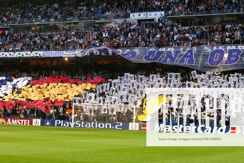 Onderwerp Subject: Real Madrid (3-1) Champions League Reklame: Club Team Country: Real Madrid Seizoen Season: 2002 2003 FOTO PHOTO: Real Madrid s stadium SANTIAGO BERNABEU supporters MADRID ESP Content not available for redistribution in The Netherlands directly or indirectly through any third parties.