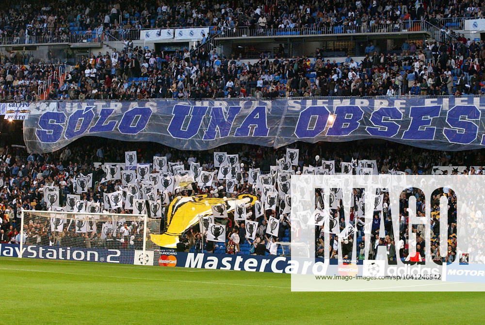 Onderwerp Subject: Real Madrid (3-1) Champions League Reklame: Club Team Country: Real Madrid Seizoen Season: 2002 2003 FOTO PHOTO: Real Madrid s stadium SANTIAGO BERNABEU supporters MADRID ESP Content not available for redistribution in The Netherlands directly or indirectly through any third parties.