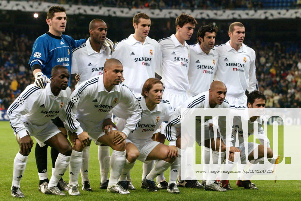 Onderwerp Subject: Real Madrid Champions League Reklame: Club Team Country: Real Madrid Seizoen Season: 2002 2003 FOTO PHOTO: Real Madrid s teamphoto f.l.t.r. (UP) : goalkeeper Iker CASILLAS , Flavio CONCEICAO , Ivan HELGUERA , Francisco PAVON , Luis FIGO , Zinedine ZIDANE f.l.t.r. (UNDER) : Claude MAKELELE , RONALDO , Michel SALGADO , Roberto CARLOS and RAUL MADRID ESP Content not available for redistribution in The Netherlands directly or indirectly through any third parties.