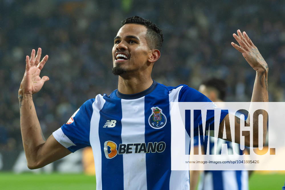 Galeno celebrating his first goal during the Portugal League classic match between FC Porto 5 and SL Benfica 0 at Dragao Stadium in Porto on 21st february of 2024 (Jose Salgueiro SPP) (Jose Salgueiro SPP)