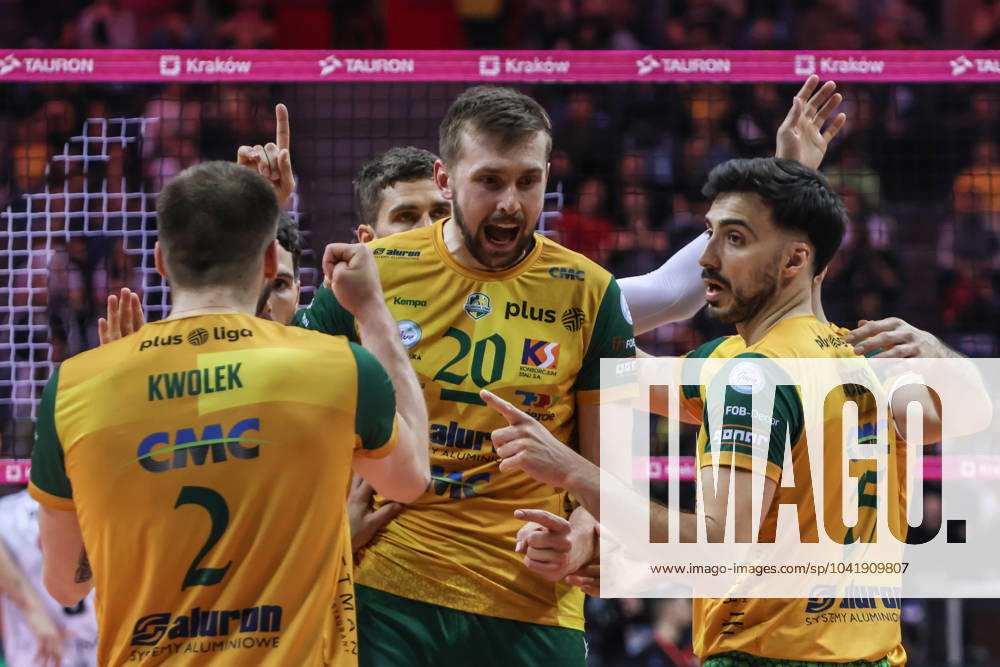 Tauron Polish Mens Volleyball Cup 2024 - final - Jastrzebski Wegiel vs Aluron CMC Warta Zawiercie 03.03.2024 Krakow (Cracow) Poland, Voleyball (siatkowka), Tauron Polish Mens Volleyball Cup - final (TAURON Puchar Polski Mezczyzn 2024), Sezon (Season) 2024, Jastrzebski Wegiel - Aluron CMC Warta Zawiercie op: Mateusz Bieniek win celebraction - win celebraion celebracja zwyciestwa)