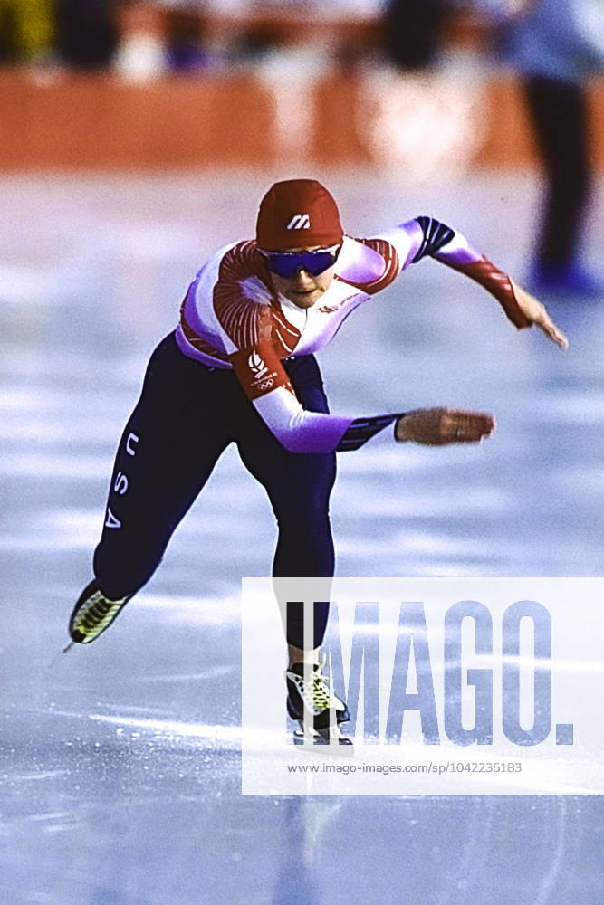 1992 Winter Olympics Speed skating, Eisschnelllauf Bonnie Blair (USA) at the 1992 Olympic Winter games, Winterspiele,Spiele, Summer games Albertville L anneau de vitesse France