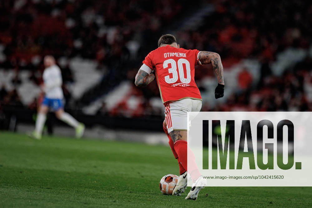 Nicolas Otamendi during UEFA Europa League 23 24 game between SL Benfica and Rangers FC at Estadio Da Luz, Lisbon, Portugal. (Maciej Rogowski) Lisbon Estadio Da Luz Portugal