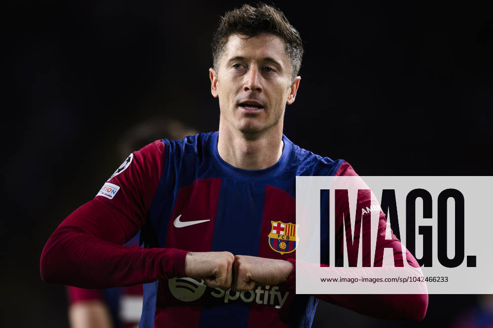 FC Barcelona, Barca v SSC Napoli - UEFA Champions League Robert Lewandowski of FC Barcelona celebrates after scoring a goal during the UEFA Champions League round of 16 second leg football match between FC Barcelona and SSC Napoli. Barcelona Spain