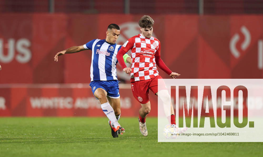 Football UEFA Youth League quarter-finals, 1 FSV Mainz 05 U19 FC Porto, emonline,, v l , Gabriel Bras FC Porto , Fritz Engel 1 FSV Mainz 05 DFL DFB REGULATIONS PROHIBIT ANY USE OF PHOTOGRAPHS AS IMAGE SEQUENCES AND OR QUASI VIDEO