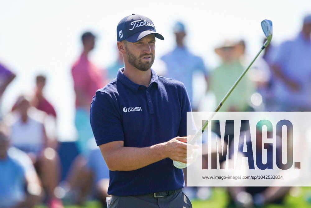 WYNDHAM CLARK (USA) prepares to tee off on the 3rd hole during the second round of the 2024 PLAYERS Championship at TPC Sawgrass. Ponte Vedra Beach United States - ZUMAw109 20240315_fap_w109_002