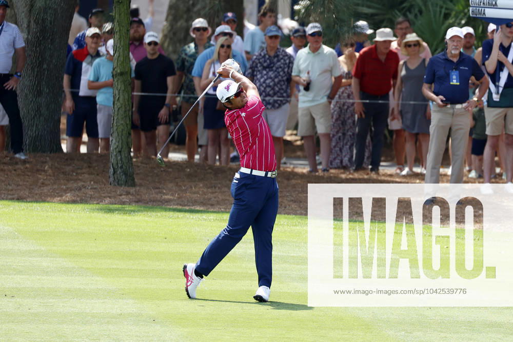 PONTE VEDRA BEACH, FL - MARCH 15: PGA, Golf Herren golfer Hideki Matsuyama hits a shot out of the fairway on the 9th hole during The Players Championship on March 15, 2024, at TPC Sawgrass in Ponte Vedra Beach, Florida. (Photo by Brian Spurlock Icon Sportswire) GOLF: MAR 15 PGA THE PLAYERS Championship Icon24031515