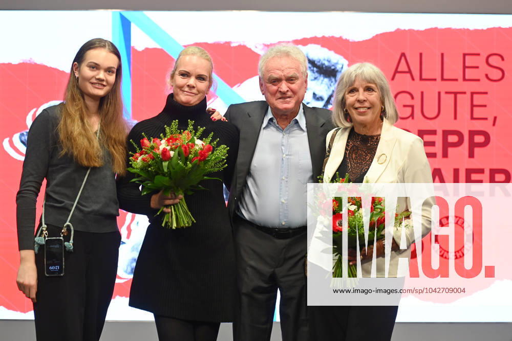 Sepp MAIER with his family Re wife Monika,2 from left daughter Alexandra,left granddaughter Maxima FC Bayern Muenchen Opening special exhibition Sepp Maier on his 80th birthday on 19 03 2024 in the FCB Erlebniswelt of the A L L I A N Z A R E N A