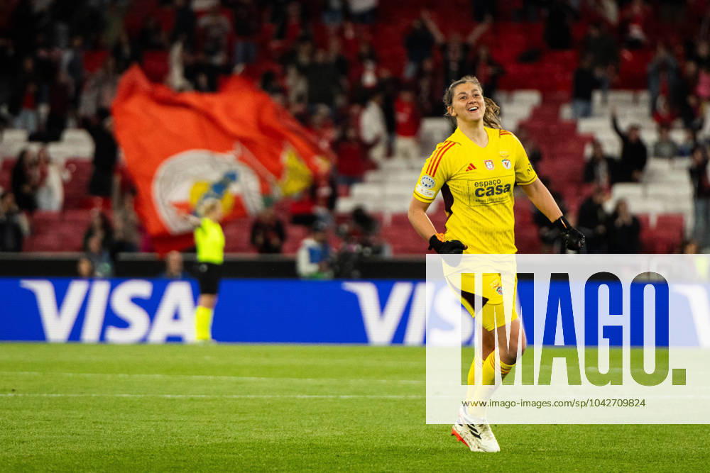 Lisbon, Portugal, March 19 2024: Lena Pauels (1 SL Benfica) celebrating Andreia Faria (6 SL Benfica) goal during the UEFA Womens Champions League game between SL Benfica and Olympique Lyonnais at Estadio do Lisboa e Benfica in Lisbon, Portugal. (Pedro Porru SPP)