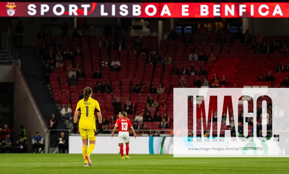 Lisbon, Portugal, March 19 2024: Lena Pauels (1 SL Benfica) during the UEFA Womens Champions League game between SL Benfica and Olympique Lyonnais at Estadio do Lisboa e Benfica in Lisbon, Portugal. (Pedro Porru SPP)