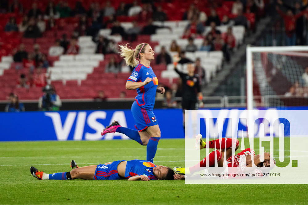 Lisbon, Portugal, March 19 2024: Selma Bacha (4 Olympique Lyonnais) and Lucia Alves (13 SL Benfica) go down injured during the UEFA Womens Champions League game between SL Benfica and Olympique Lyonnais at Estadio do Lisboa e Benfica in Lisbon, Portugal. (Pedro Porru SPP)