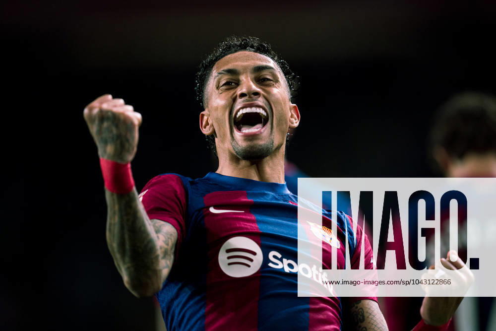 (240331) -- BARCELONA, March 31, 2024 -- FC Barcelona, Barca s Raphinha celebrates his goal during the Spanish league (La Liga) football match between FC Barcelona and Las Palmas in Barcelona, Spain, March 30, 2024. (Photo by Xinhua) (SP)SPAIN-BARCELONA-FOOTBALL-LA LIGA-BARCELONA VS LAS PALMAS JoanxGosa