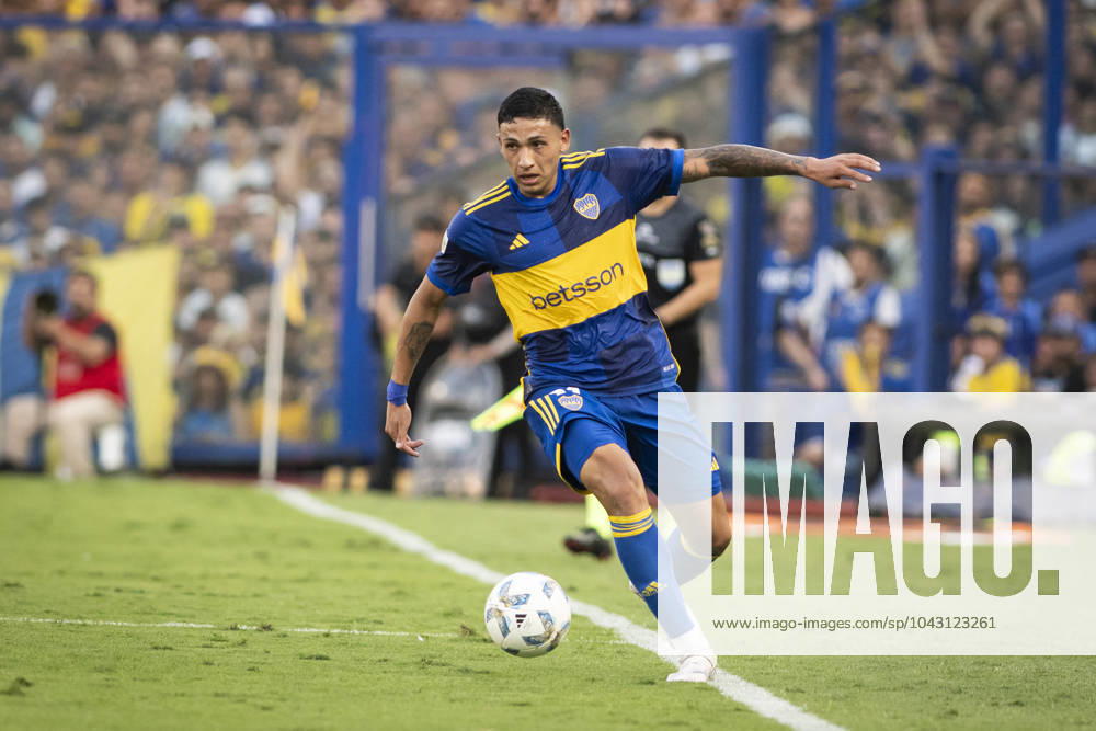 Boca Juniors v San Lorenzo - Copa de la Liga Profesional 2024 in Buenos Aires, Argentina - 30 Mar 2024 Ezequiel Fernández of Boca Juniors drives the ball during a group B match between Boca Juniors and San Lorenzo at Estadio Alberto J. Armando. Final Score: Boca Juniors 2 - 1 San Lorenzo Buenos Aires Argentina
