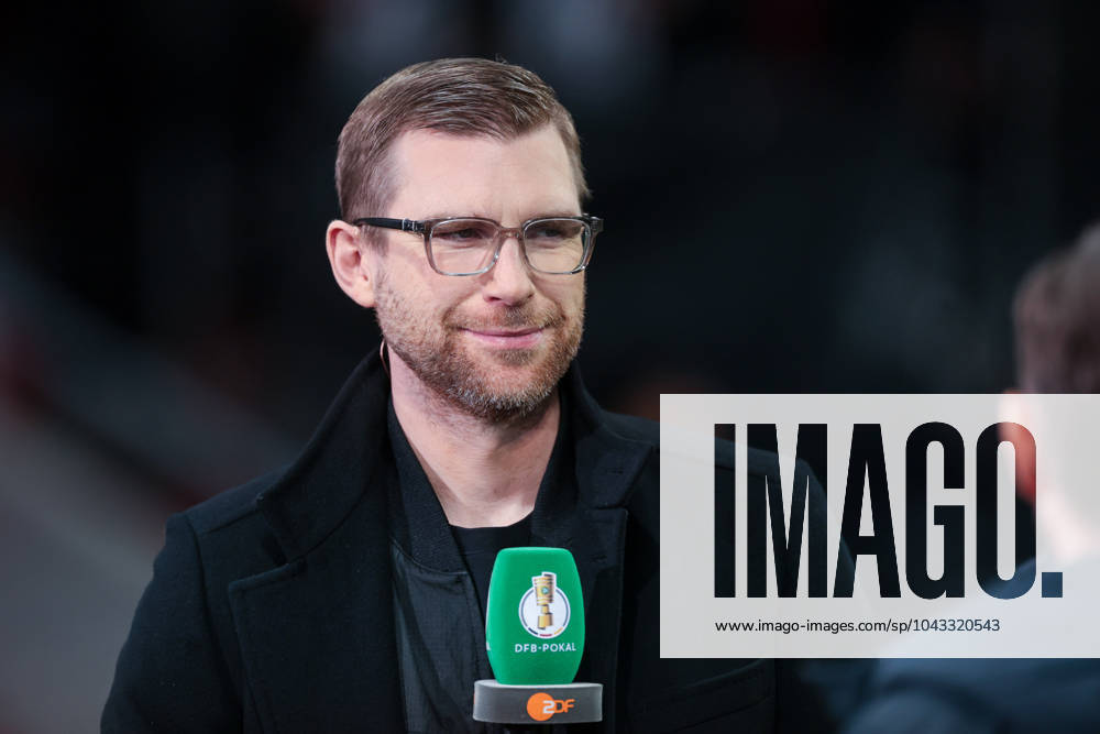 Football, Season 2023 2024, DFB Cup, Semi-final, Bayer 04 Leverkusen Fortuna Düsseldorf, Per Mertesacker in an interview, Leverkusen BayArena NRW Germany xRHR PHOTO DEx