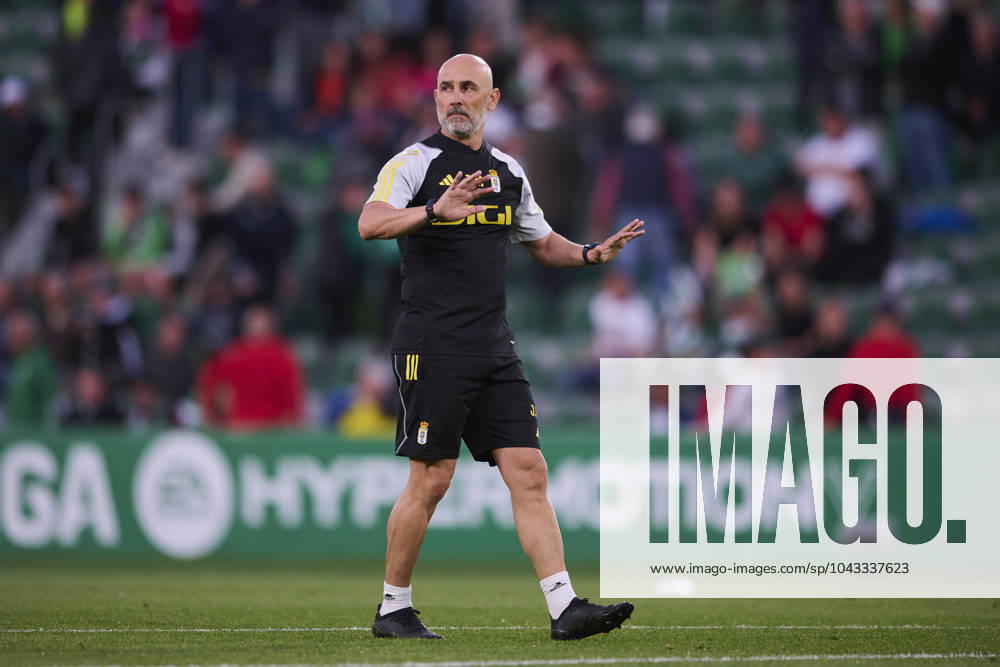 LaLiga Hypermotion, Elche CF v Real Oviedo ELCHE, SPAIN - APRIL 5: Jose Mascaros Balaguer Fitness Coach of Real Oviedo warms up prior the LaLiga Hypermotion match between Elche CF and Real Oviedo at Manuel Martinez Valero Stadium, on April 5, 2024 in Elche, Spain. (Photo By Francisco Macia Photo Players Images) Elche Estadio Manuel Martinez Valero Alicante Spain