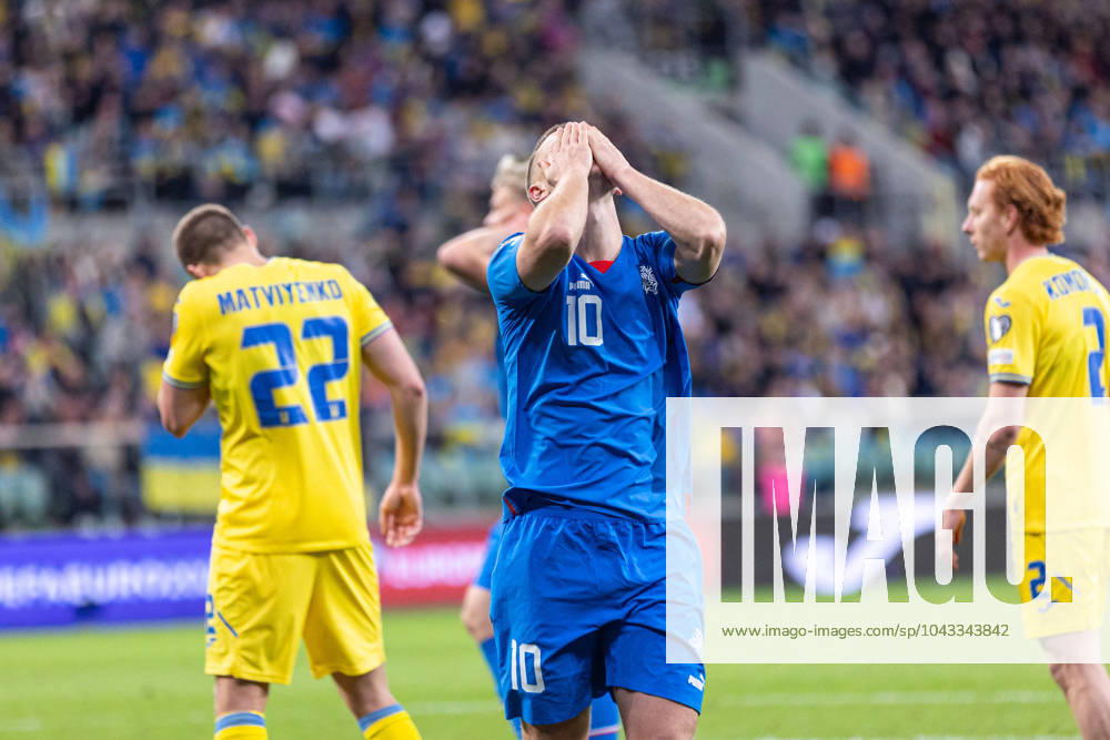 WROCLAW 26.03.2024 FINALOWY MECZ BARAZOWY ELIMINACJE DO MISTRZOSTW EUROPY 2024: UKRAINA - ISLANDIA --- UEFA EURO, EM, Europameisterschaft,Fussball 2024 QUALIFICATION FINAL PLAY-OFF MATCH IN WROCLAW: UKRAINE - ISLAND nz ALBERT GUDMUNDSSON FOT. ERNEST KOLODZIEJ 400mm.pl NEWSPIX.PL --- Newspix.pl 20240326_KOL1691