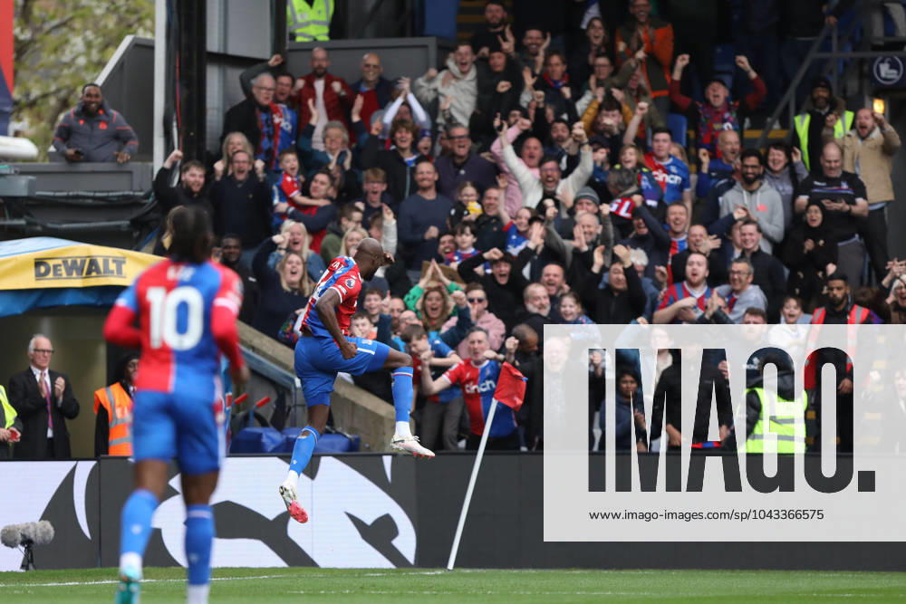 Jean-Philippe Mateta of Crystal Palace celebrates his goal during the Premier League match between Crystal Palace and Manchester City at Selhurst Park, London, England on 6 April 2024.