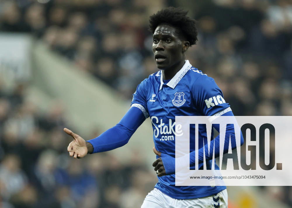 Newcastle United v Everton FC - Premier League Amadou Onana of Everton running during the Premier League match between Newcastle United and Everton FC at St. James Park on April 2, 2024 in Newcastle upon Tyne, England. Newcastle upon Tyne St. James Park England United Kingdom