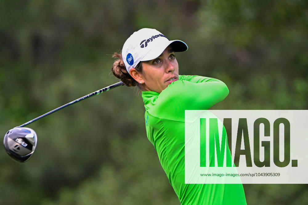 THE WOODLANDS, TX - APRIL 18: Maria Fassi (MEX) watches her tee shot on 11 during Rd1 of the Chevron Championship at The Club at Carlton Woods on April 18, 2024 in The Woodlands, Texas. (Photo by Ken Murray Icon Sportswire) GOLF: APR 18 LPGA, Golf Damen The Chevron Championship Icon240418038