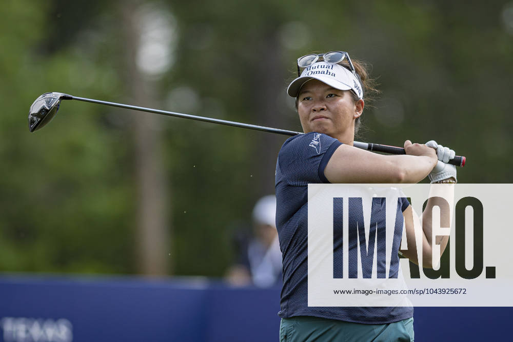 MEGAN KHANG tees off at the 7th hole during round 1 of The Chevron Championship at The Club at Carlton Woods on April 18, 2024, in The Woodlands, Texas. The Woodlands USA - ZUMAp213 20240418_znp_p213_107