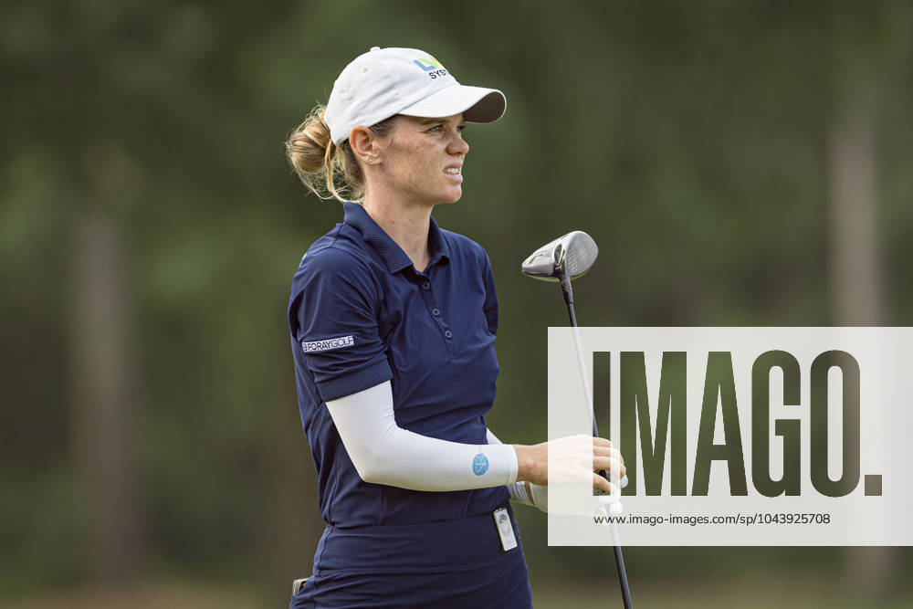 SARAH SCHMELZEL tees off at the 5th hole during round 1 of The Chevron Championship at The Club at Carlton Woods on April 18, 2024, in The Woodlands, Texas. The Woodlands USA - ZUMAp213 20240418_znp_p213_117