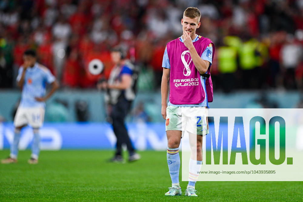 2022-12-06 Morocco v Spain - Round of 16 - FIFA World Cup, WM, Weltmeisterschaft, Fussball Qatar 2022 AL RAYYAN, QATAR - DECEMBER 6: Dani Olmo of Spain looks dejected after the Round of 16 - FIFA World Cup Qatar 2022 match between Morocco and Spain at the Education City Stadium on December 6, 2022 in Al Rayyan, Qatar (Photo by Pablo Morano BSR Agency) Al Rayyan Qatar Content not available for redistribution in The Netherlands directly or indirectly through any third parties.