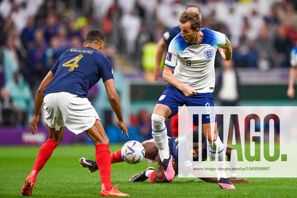 2022-12-10 Netherlands v Argentina - Quarter Final - FIFA World Cup, WM, Weltmeisterschaft, Fussball Qatar 2022 LUSAIL CITY, QATAR - DECEMBER 10: Raphael Varane of France battles for the ball with Harry Kane of England during the Quarter Final - FIFA World Cup Qatar 2022 match between Netherlands and Argentina at the Lusail Stadium on December 10, 2022 in Lusail City, Qatar (Photo by Pablo Morano BSR Agency) Lusail City Qatar Content not available for redistribution in The Netherlands directly or indirectly through any third parties.