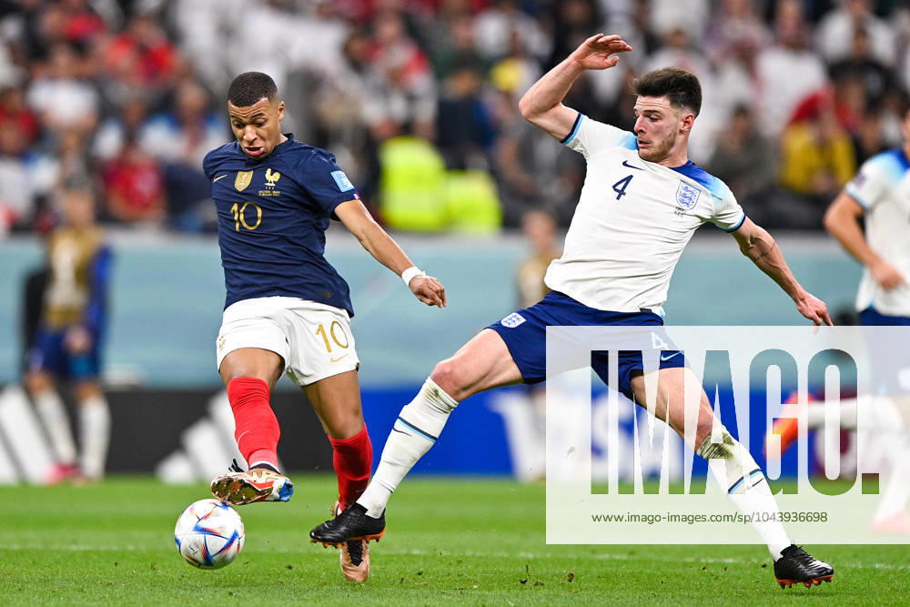 2022-12-10 Netherlands v Argentina - Quarter Final - FIFA World Cup, WM, Weltmeisterschaft, Fussball Qatar 2022 LUSAIL CITY, QATAR - DECEMBER 10: Kylian Mbappe of France battles for the ball with Declan Rice of England during the Quarter Final - FIFA World Cup Qatar 2022 match between Netherlands and Argentina at the Lusail Stadium on December 10, 2022 in Lusail City, Qatar (Photo by Pablo Morano BSR Agency) Lusail City Qatar Content not available for redistribution in The Netherlands directly or indirectly through any third parties.