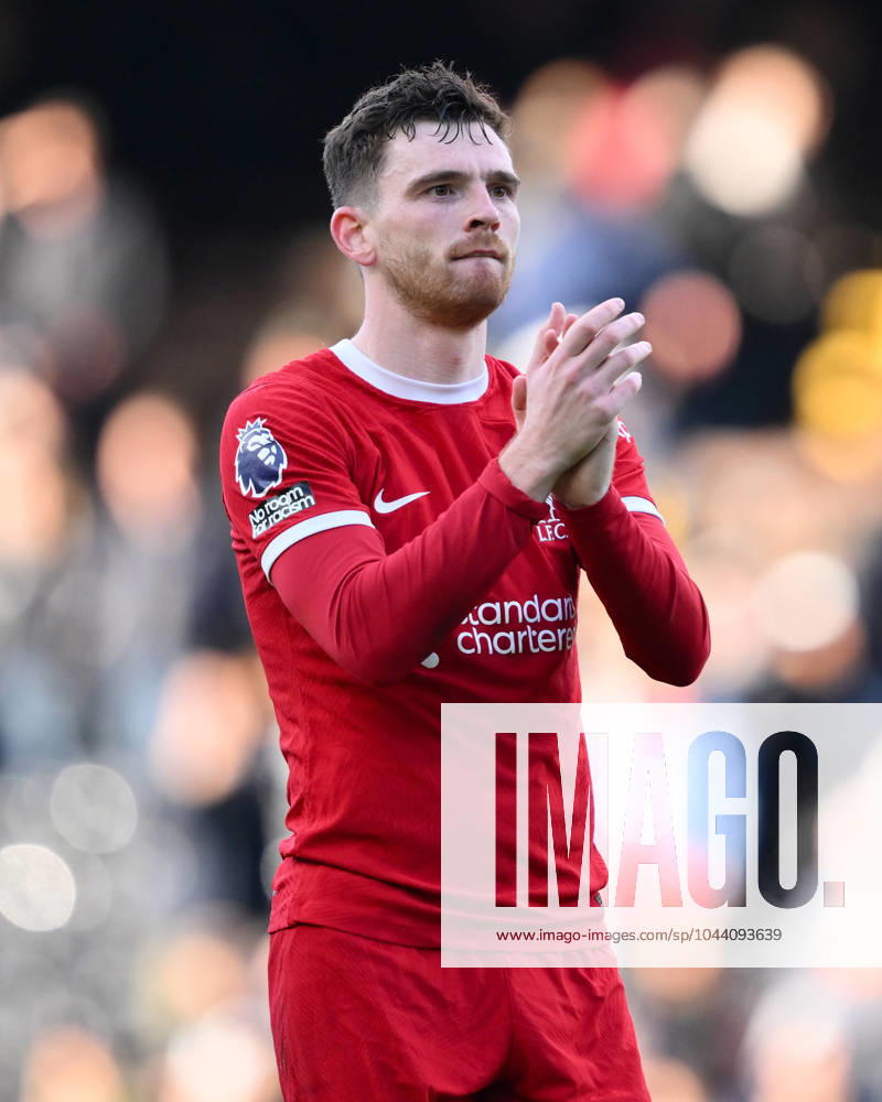Football - 2023 2024 Prmier League - Fulham vs Liverpool - Craven Cottage - Sunday 21st April 2024. Liverpool s Andy Robertson applauds the fans at the final whistle. COLORSPORT Ashley Western