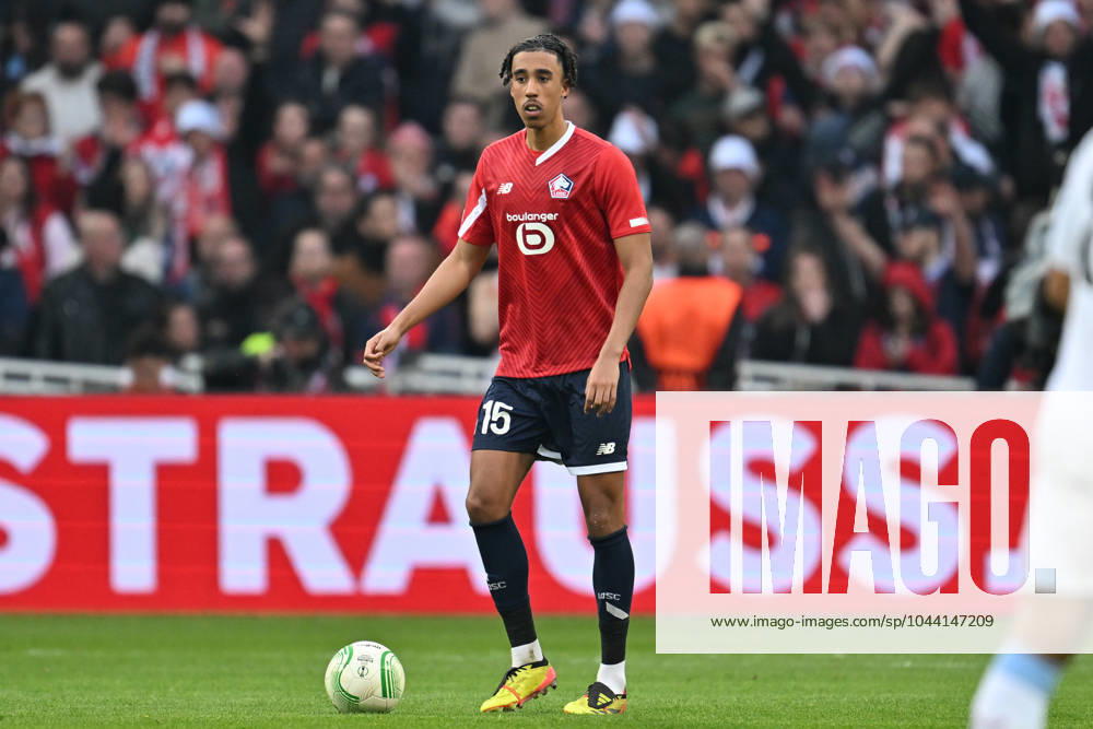 Lille OSC vs Aston Villa Leny Yoro (15) of Lille pictured during the Uefa Conference League Quarter final round - second leg game in the 2023-2024 season between Lille OSC and Aston Villa on April 18 , 2024 in Lille, France. (Photo by David Catry Isosport) Lille Stade Pierre-Mauroy France