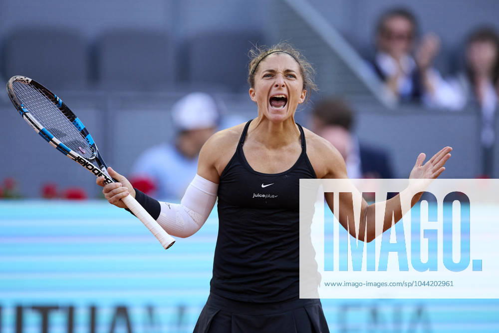 KW17 Mutua Madrid Open - Day Three Sara Errani of Italy reacts after winning the match against Caroline Wozniacki of Denmark during day three of the Mutua Madrid Open 2024 at Caja Magica on April 24, 2024, in Madrid, Spain. Madrid Caja Magica Madrid Spain RL_MMO24_00334