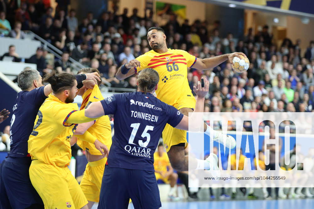 KW17 Melvyn Richardson of FC Barcelone HANDBALL : Paris Saint-Germain HB vs FC Barcelone - Machineseeker EHF Champions League - Quart de finale aller - 25 04 2024 KevinDomas Panoramic