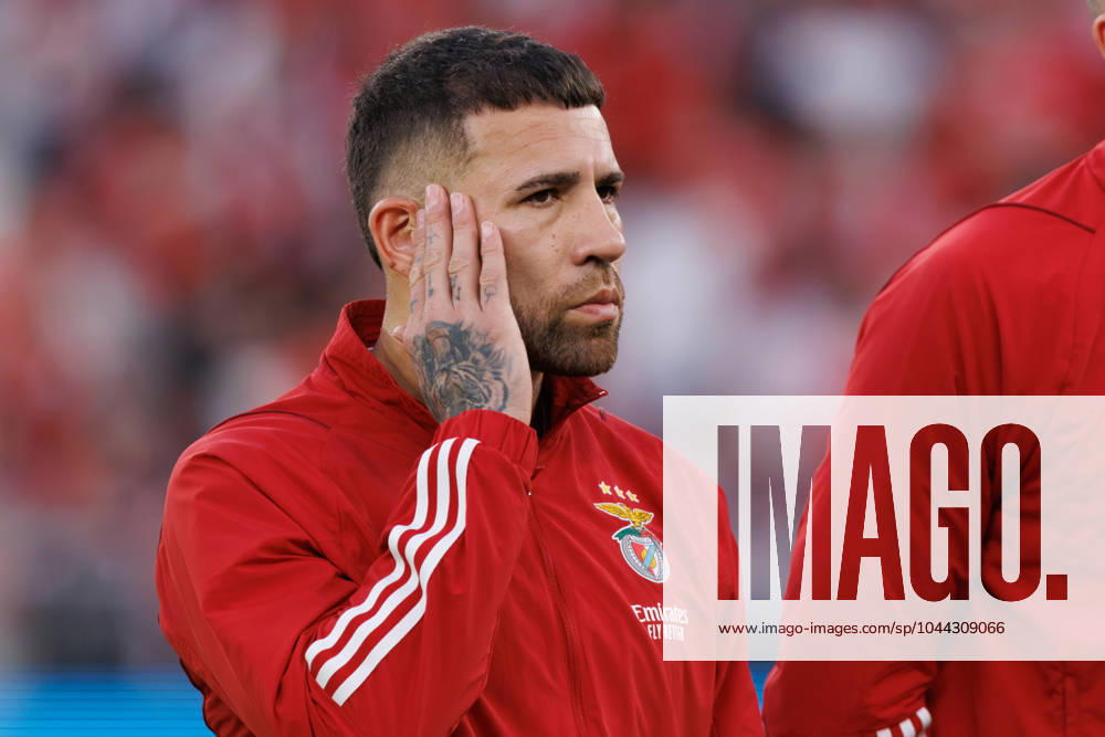 Nicolas Otamendi during UEFA Europa League game between SL Benfica and Olympique de Marseille at Estadio Da Luz, Lisbon, Portugal. (Maciej Rogowski) Lisbon Estadio Da Luz Portugal