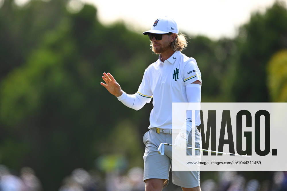 LIV GOLF ADELAIDE, Scott Vincent of Iron Heads reacts after playing a shot on day 2 of LIV Golf Adelaide at the Grange Golf Club in Adelaide, Saturday, April 27, 2024. ( NO ARCHIVING, , NO USE IN BOOKS WITHOUT CONSENT ADELAIDE SOUTH AUSTRALIA AUSTRALIA