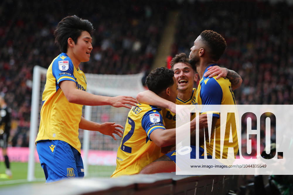 Football - 2023 2024 EFL Sky Bet Championship - Southampton vs Stoke City - St Marys Stadium - Saturday 27th April Tyrese Campbell of Stoke gets congratulated by team mates after scoring during the Championship match at St Marys Stadium COLORSPORT Shaun Boggust