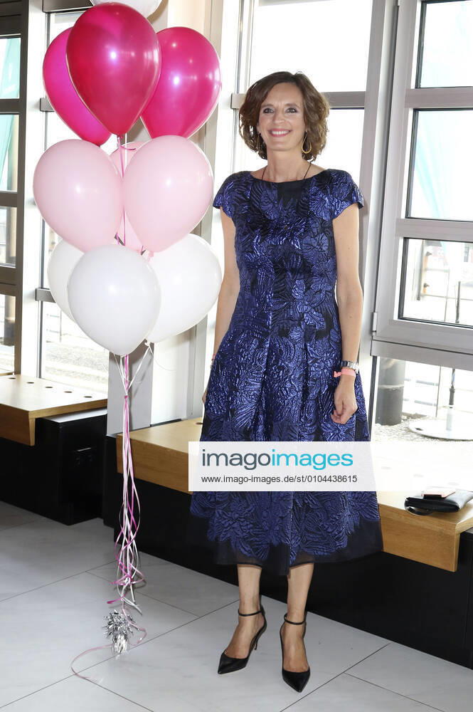 Katarzyna Mol Wolf at the presentation of the EMOTION Award 2020 in the Ginn Hotel Hamburg, 15 09 2020 Foto:xC.xTamckex xFuturexImage