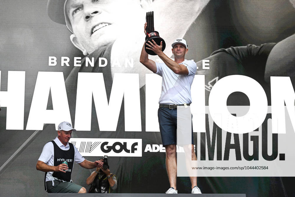 LIV GOLF ADELAIDE, Brendan Steele of HyFlyers GC lifts the individual trophy at the LIV Golf Adelaide at the Grange Golf Club in Adelaide, Sunday, April 28, 2024. ( NO ARCHIVING, , NO USE IN BOOKS WITHOUT CONSENT ADELAIDE SOUTH AUSTRALIA AUSTRALIA