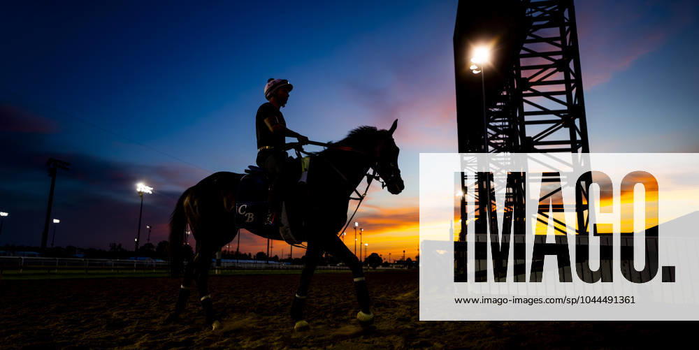 Scenes from the backside and trackside as things ramp up for the 150th Kentucky Derby Week at Churchill Downs in Louisville, Kentucky on April 29, 2024. Scott Serio Eclipse Sportswire CSM Louisville USA - ZUMAcs17 20240429_faf_cs17_003