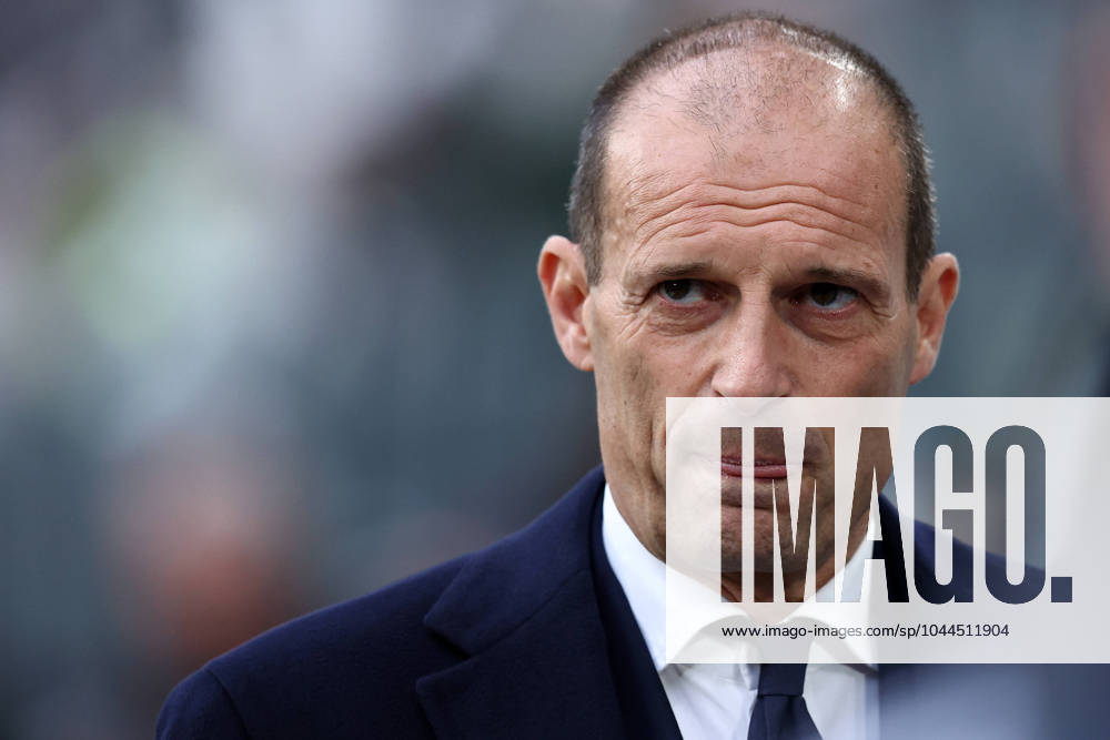 Juventus Fc - Ac Milan Massimiliano Allegri, head coach of Juventus Fc looks on during the Serie A match beetween Juventus Fc and Ac Milan at Allianz Stadium on April 27, 2024 in Turin, Italy . Torino Allianz Stadium Italy