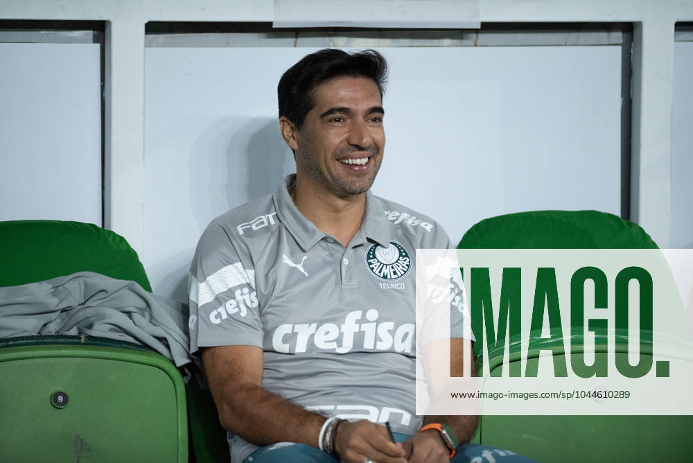 Match between Palmeiras and Botafogo-SP for the Copa do Brasil 2024 Sao Paulo (SP), 05 02 2024 - COPA DO BRASIL PALMEIRAS x BOTAFOGO-SP - Coach Abel Ferreira during the match between Palmeiras and Botafogo-SP, valid for the first leg of the third phase of the Brazilian Football Cup 2024, held at Allianz Parque, on the evening of this Thursday, May 2, 2024. (Foto: Ronaldo Barreto Thenews2 imago images) SPO