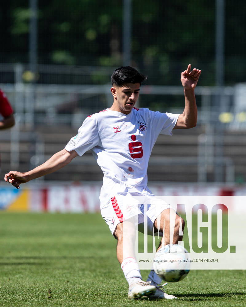 A Junioren Bundesliga West 1 FC Koeln U19 SC Paderborn 07 U19, 05 05 2024 Kian Hekmat 1 FC Köln U19, 8 A Junioren Bundesliga West 1 FC Koeln U19 SC Paderborn 07 U19, Franz Kremer Stadion