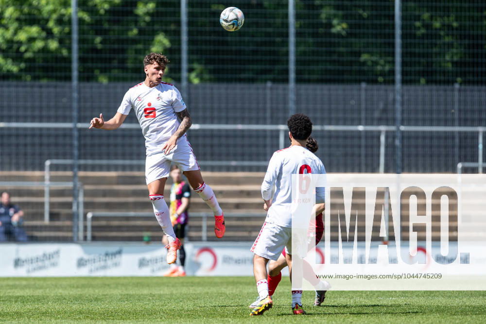 A Junioren Bundesliga West 1 FC Koeln U19 SC Paderborn 07 U19, 05 05 2024 Julian Andreas Pauli 1 FC Köln U19, 4 A Junioren Bundesliga West 1 FC Koeln U19 SC Paderborn 07 U19, Franz Kremer Stadion