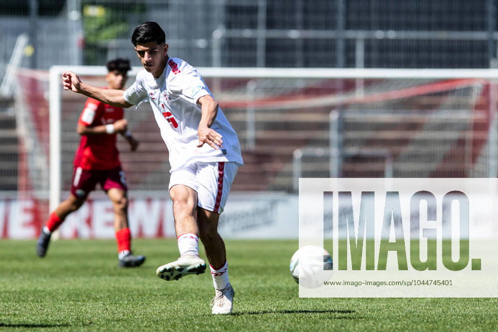 A Junioren Bundesliga West 1 FC Koeln U19 SC Paderborn 07 U19, 05 05 2024 Kian Hekmat 1 FC Köln U19, 8 A Junioren Bundesliga West 1 FC Koeln U19 SC Paderborn 07 U19, Franz Kremer Stadion