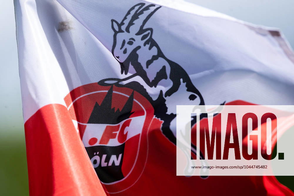 A Junioren Bundesliga West 1 FC Koeln U19 SC Paderborn 07 U19, 05 05 2024 Symbolic image, corner flag, logo 1 FC Köln U19 A Junioren Bundesliga West 1 FC Koeln U19 SC Paderborn 07 U19, Franz Kremer Stadion