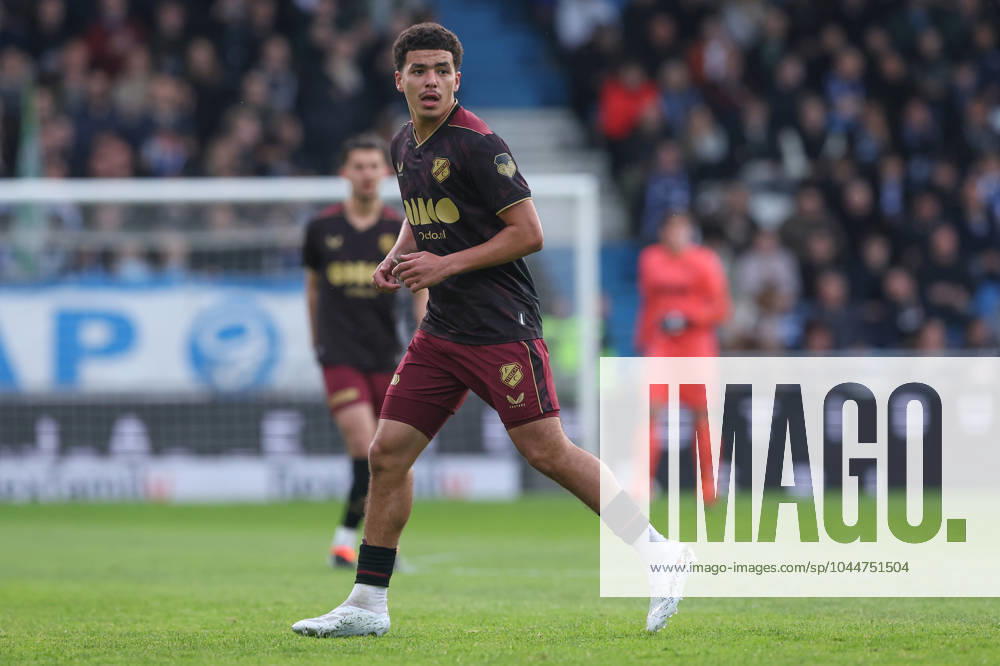 2024-05-03 De Graafschap v Jong FC Utrecht - Dutch Keukenkampioendivisie DOETINCHEM, NETHERLANDS - MAY 3: Rafik El Arguioui of Jong FC Utrecht during the Dutch Keukenkampioendivisie match between De Graafschap and Jong FC Utrecht at Stadion de Vijverberg on May 3, 2024 in Doetinchem, Netherlands (Photo by Ben Gal BSR Agency) Doetinchem Netherlands Content not available for redistribution in The Netherlands directly or indirectly through any third parties.