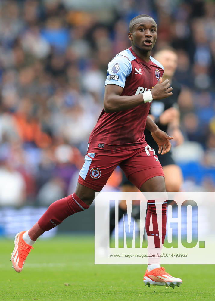 Brighton and Hove, England, 5th May 2024. Moussa Diaby of Aston Villa during the Premier League match at the AMEX Stadium, Brighton and Hove. Picture credit should read: Paul Terry Sportimage . SPI-3134-0049
