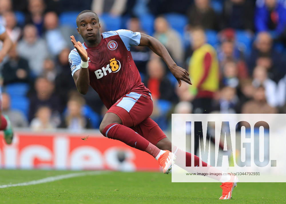Brighton and Hove, England, 5th May 2024. Moussa Diaby of Aston Villa during the Premier League match at the AMEX Stadium, Brighton and Hove. Picture credit should read: Paul Terry Sportimage . SPI-3134-0053