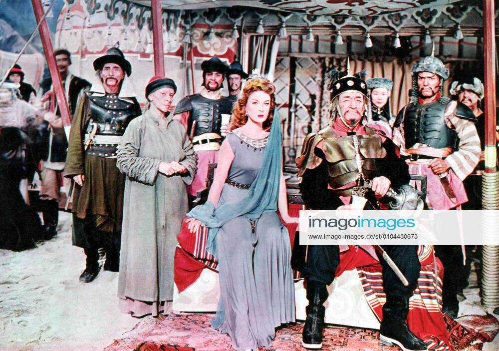 THE CONQUEROR SUSAN HAYWARD, JOHN WAYNE as Genghis Khan Date: 1956 Mandatory credit line: Image courtesy RKO RADIO PICTURES Ronald Grant Archive Mary Evans