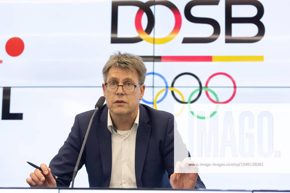 Joint press conference by the DFB, DOSB and DFL Thomas Weikert President of the German Olympic Sports Confederation speaks during the press conference Press conference United against online hate on May 13, 2024 in Frankfurt am Main , Frankfurt am Main Hesse Germany DFB Campus